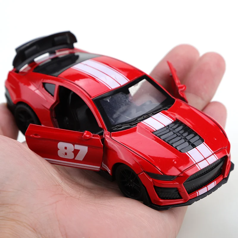 (Corrugated Box) 1/36 Scale, Striped Race-Livery Sports Style Toy Car, Powerful Spring, Metal Casting, Boy's Toy, the Best Gift.