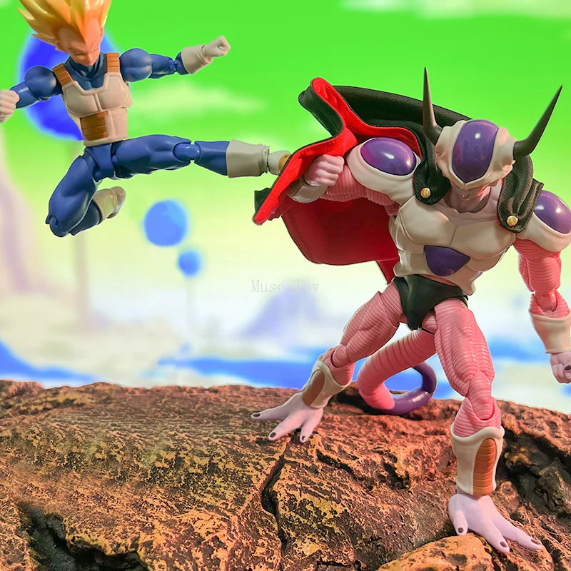 SHF Universe Emperor, Agent of The God of Destruction Frieza Model płaszcza drugiej formy do figurek akcji Model ciała Zabawki Prezent