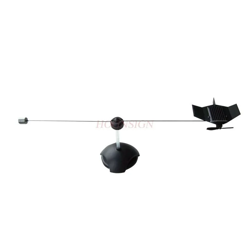 

1 комплект. Модель науки и образования, сборка солнечной энергии, вращающийся самолет «Маленький Черный Орел», практическое производство.