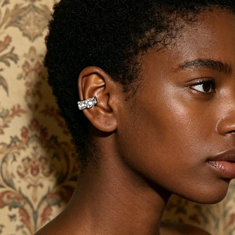 1 Stück Modischer Geometrie-Kristall-CZ-Blatt-Clip-Ohrring für Damen ohne Piercing, Punk-Vintage-Stern-Ohrklemme, verstellbarer Schmuck