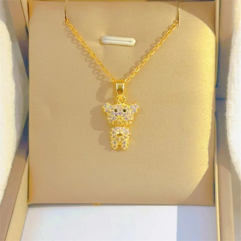 Fashionable and Exquisite Cute Piggy Nose Bear Necklace Classic Personality Micro-inlaid Jewelry Stainless Steel Clavicle Chain