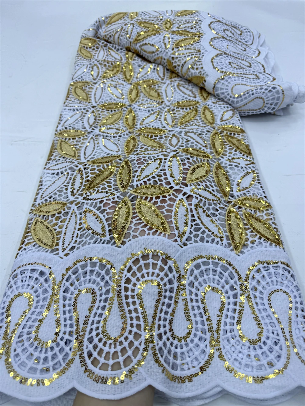 Gold White Nigerian Guipure Cord Lace Fabric 2024 High Quality Knitted Water Soluble African Lace Fabric Party Dress For Women