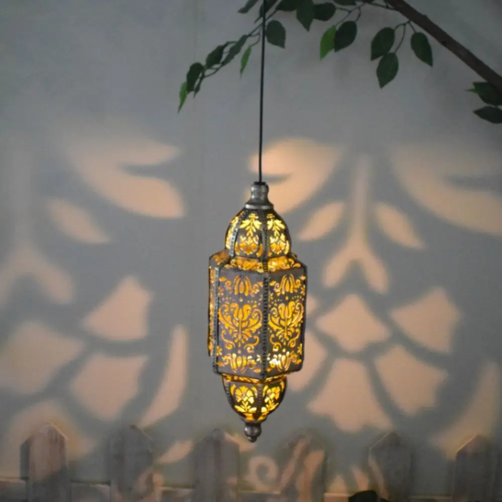 

Солнечный фонарь на солнечных батареях, водонепроницаемый, с литиевой батареей, марокканский фонарь из кованого железа с крючком, солнечное освещение для двора