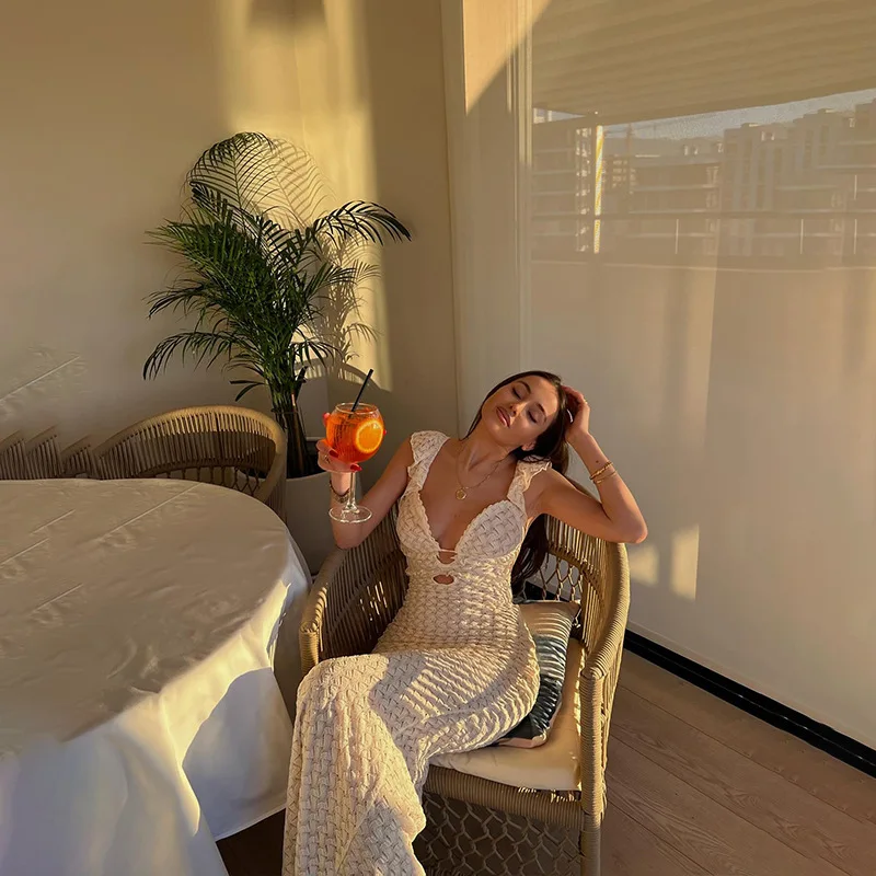 

Elegant Tie Details Sexy Hollow Backless Deep V-neck Sexy Dress Party Club Suit Summer Transparent Sleeveless Dress New Style