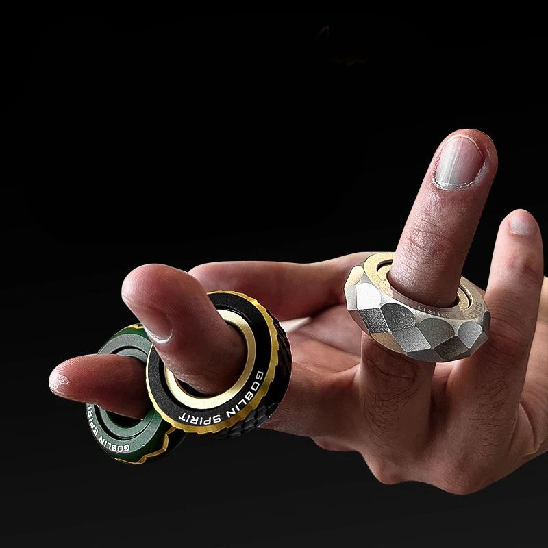 Outdoor Portable EDC Goblin Metal Mechanical Ring Cyber Finger Gyro Tool Creative Gift Toy