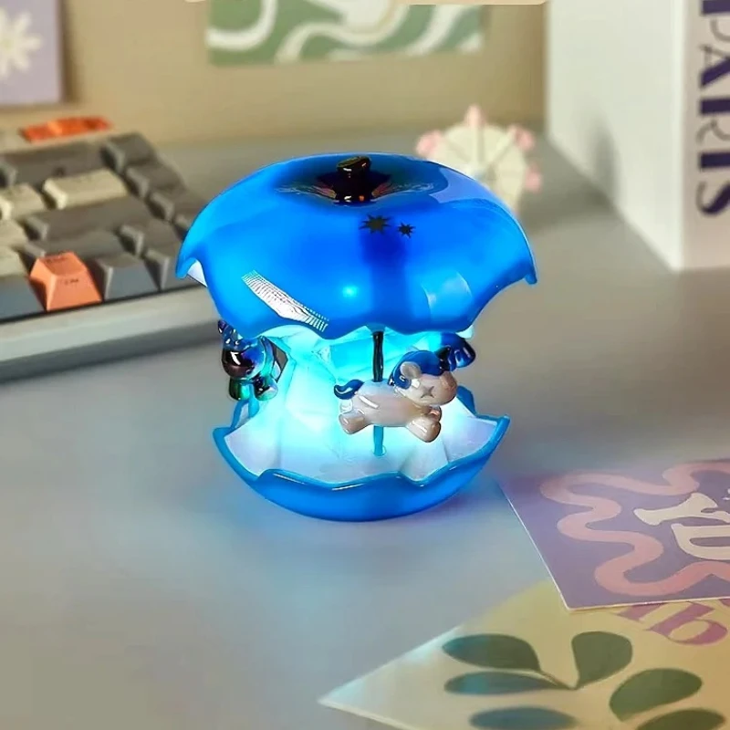 أبل الجنة سلسلة اللمس ضوء صندوق أعمى اللعب صندوق الغموض دمية بولي كلوريد الفينيل كاروسيل بات ضوء الليل غرفة الكرتون الحلي شجرة مصباح