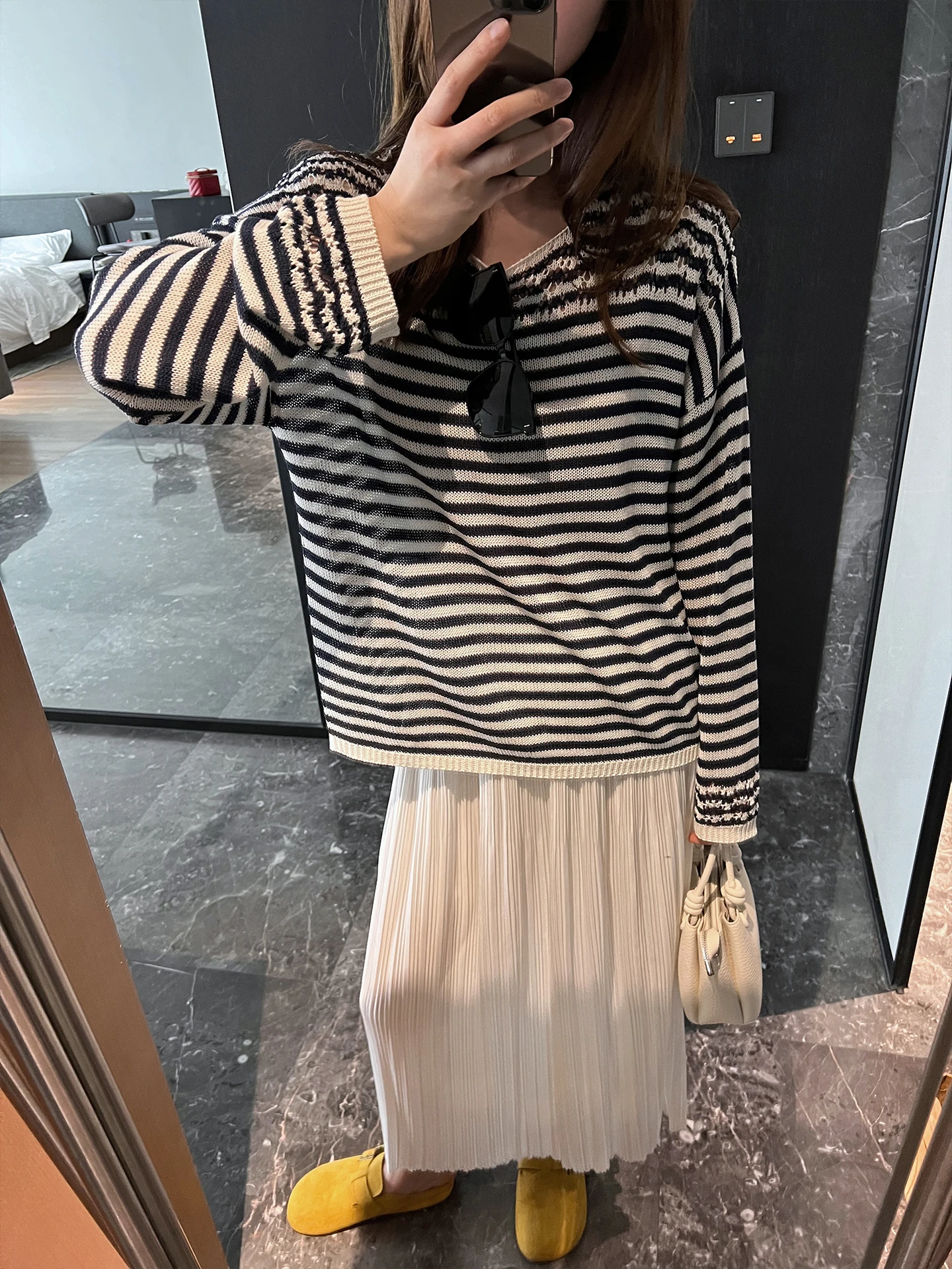 

Momo Big Sister Design Stripe Linen Knitted Cover up Women's One Shoulder Long Sleeve T-Shirt Loose Fit Contrast Color Spring...