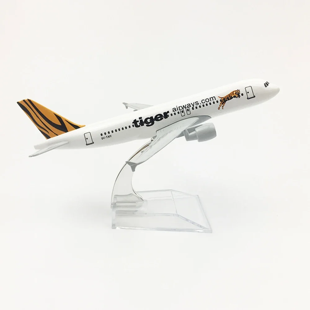 

1/400 Aircraft Airbus A320 Singapore Tiger Airways 16cm Alloy Airplane Model Toy Children Gift for Collection Decoration
