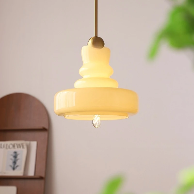 

Vintage medieval Bauhaus color gourd restaurant small chandelier French bedroom hotel bar decorative lamps