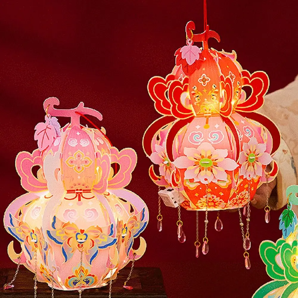 

Chinese Style Portable Gourd Lantern PVC Handmade LED Lantern Toys Traditional Craft with Tassel Antique Lantern