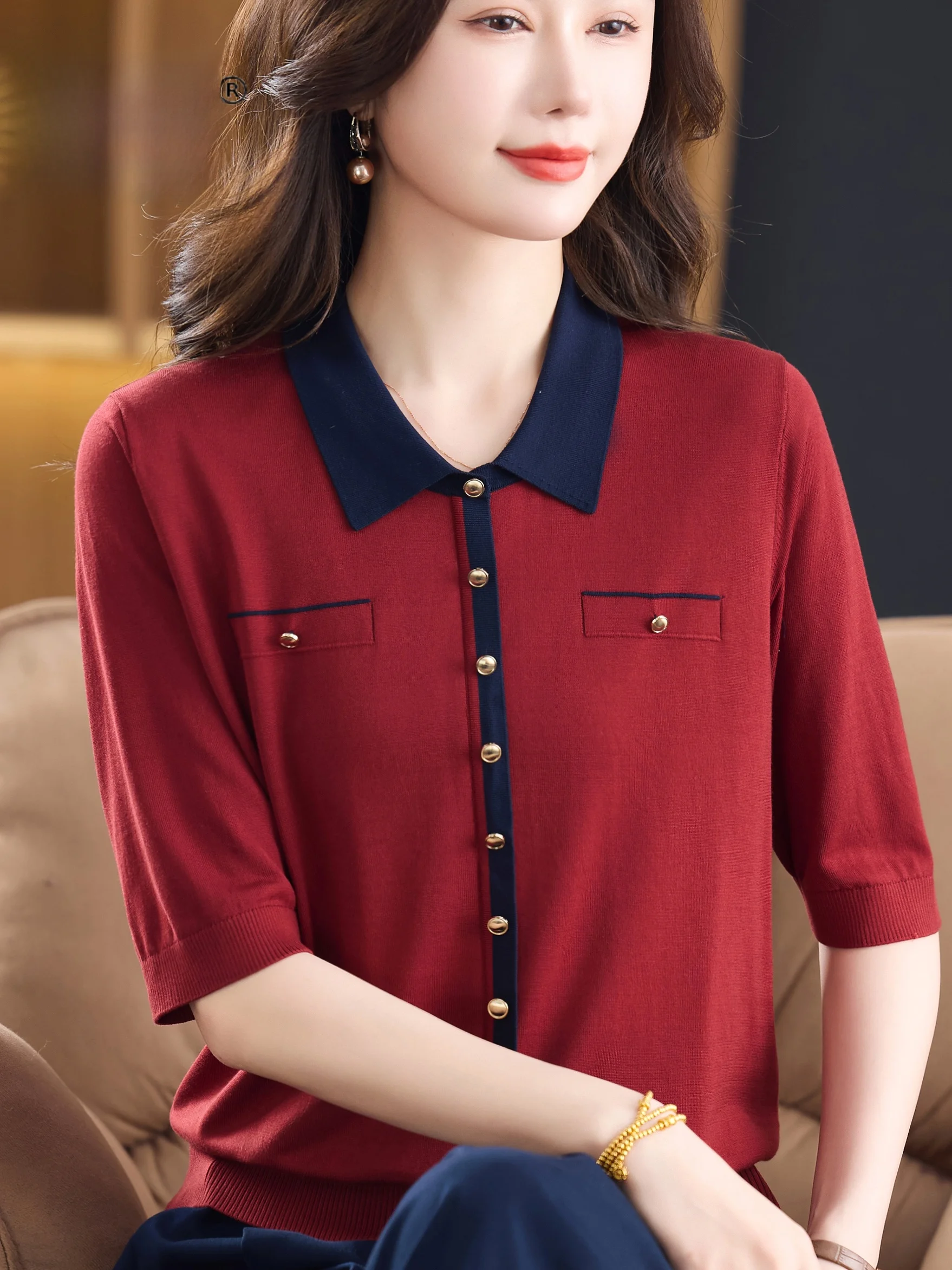 

Весенне-летняя трикотажная футболка из ледяного шелка с цветным воротником и коротким рукавом, удобная и модная, для женщин среднего возраста, топ в стиле Mom.