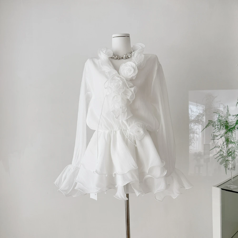 

Summer Lace Trim V-Neck White Dress Sheer Chiffon Puff Cake Hem Tiered Short Flowy Party Mini Dress New Arrival Women Fashion