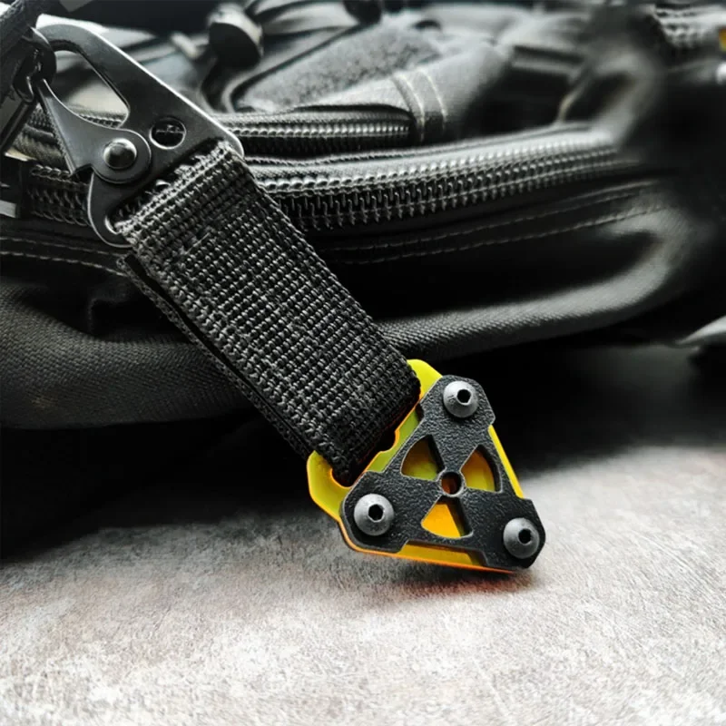 Cyberpunk EDC Tactical Backpack Hook Outdoor Quick Lock Keychain Tools