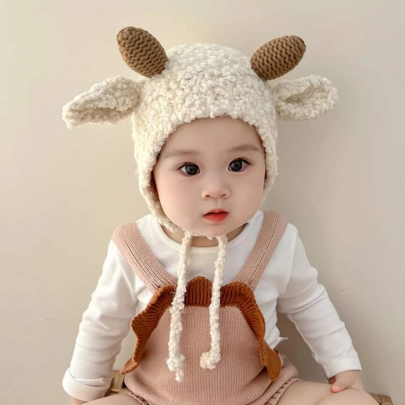 Kids Cozy Ski Hat Windproof Hat Lambswool Ear-flapped Hat Exquisite Workmanship Small Ears And Horns Design Kids Costumes