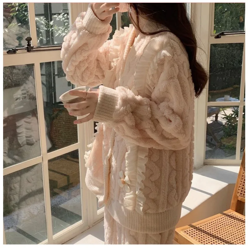 2023 Autumn Winter New Women Pajamas Coral Fleece Thicken Warm Two-Piece Suit Loose Casual Home Wear Fashion V-neck Nightclothes