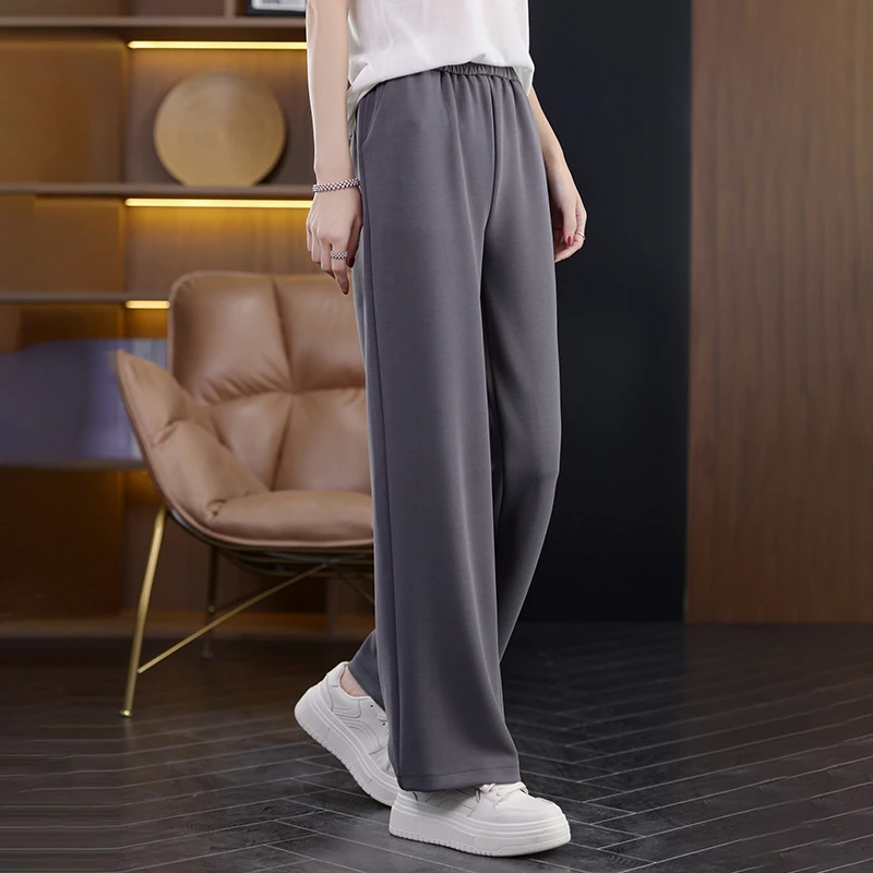 New fashionable and versatile women's grandma pants slippers look slimmer in spring and summer styles