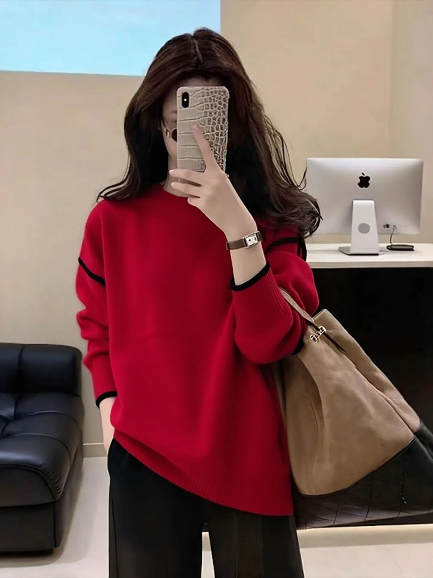 White Enhancing Cisas Red Camere Knitwear Long Sve round Ne Versatile Faionable Winter 2025 Women's Top