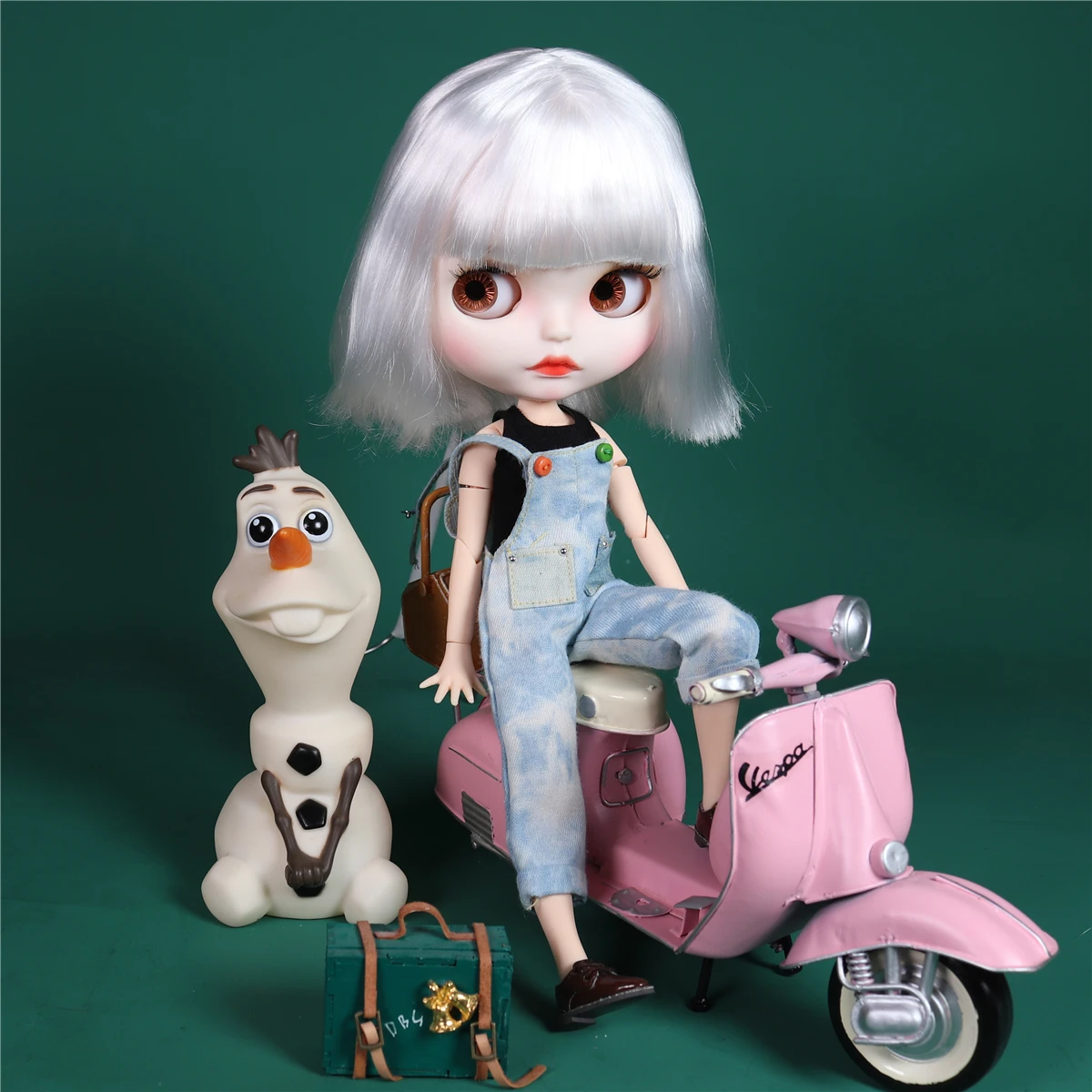 ICY DBS Blyth Doll 30cm Silver Color Hair Fair & Dark Skin Glossy & Matte Face Doll Including Clothes & Shoes Girl Festival Gift