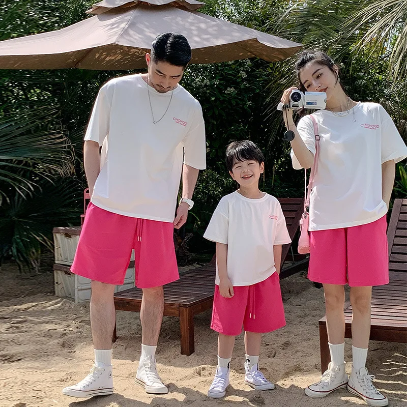 

Parent-child Outfit for A Family of Four 2023 Summer Korean Fashion Dad Mom and Daughter Son Same T Shirts Shorts Two Piece Sets