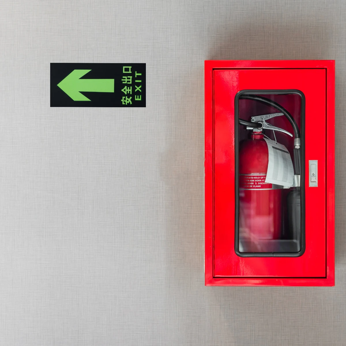 

8 Pcs Safety Exit Sign Road Signs Emergency Window Decal Luminous Card