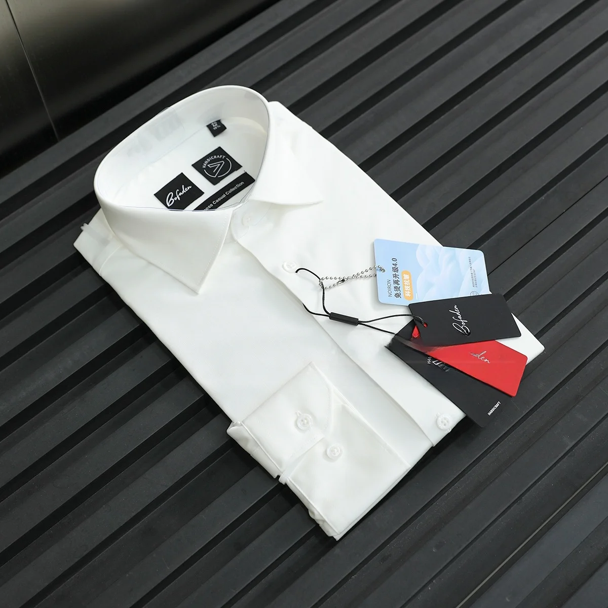 

Мужская деловая повседневная рубашка премиум-класса с длинным рукавом, белая, немнущаяся, с воротником из полиэфирного волокна, дышащая, обработанная жидким аммиаком