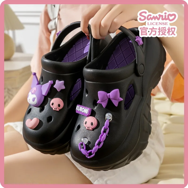 Sanrio Frauen Hallo Kitty Loch Sandalen Schuhe Y2k Kuromi Cinna moroll Melodie dicken Boden im Freien niedlichen Strand Hausschuhe Schuhe