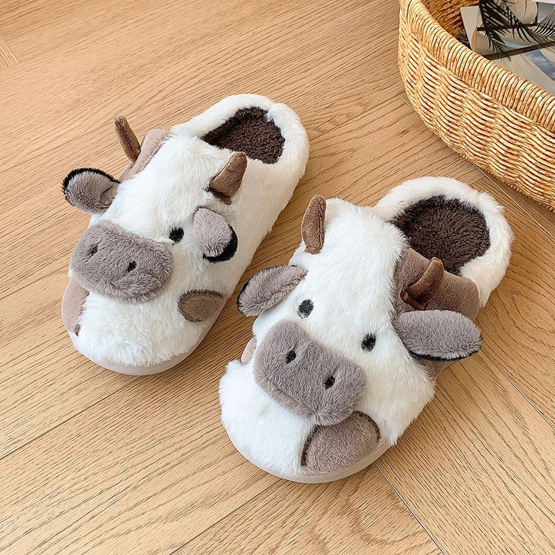الشتاء رقيق المرأة النعال الشقق لطيف الكرتون البقرة أحذية مصممين الفتيات المنزل جديد منصة غير رسمية غامض الفراء الشرائح لينة وحيد