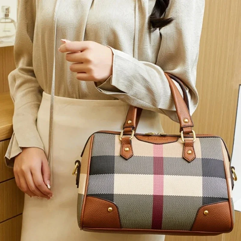 Classic Structured Leather Tote Bag For Women Spacious Office Work Handbag Ladies Designer Inspired Waterproof Bag