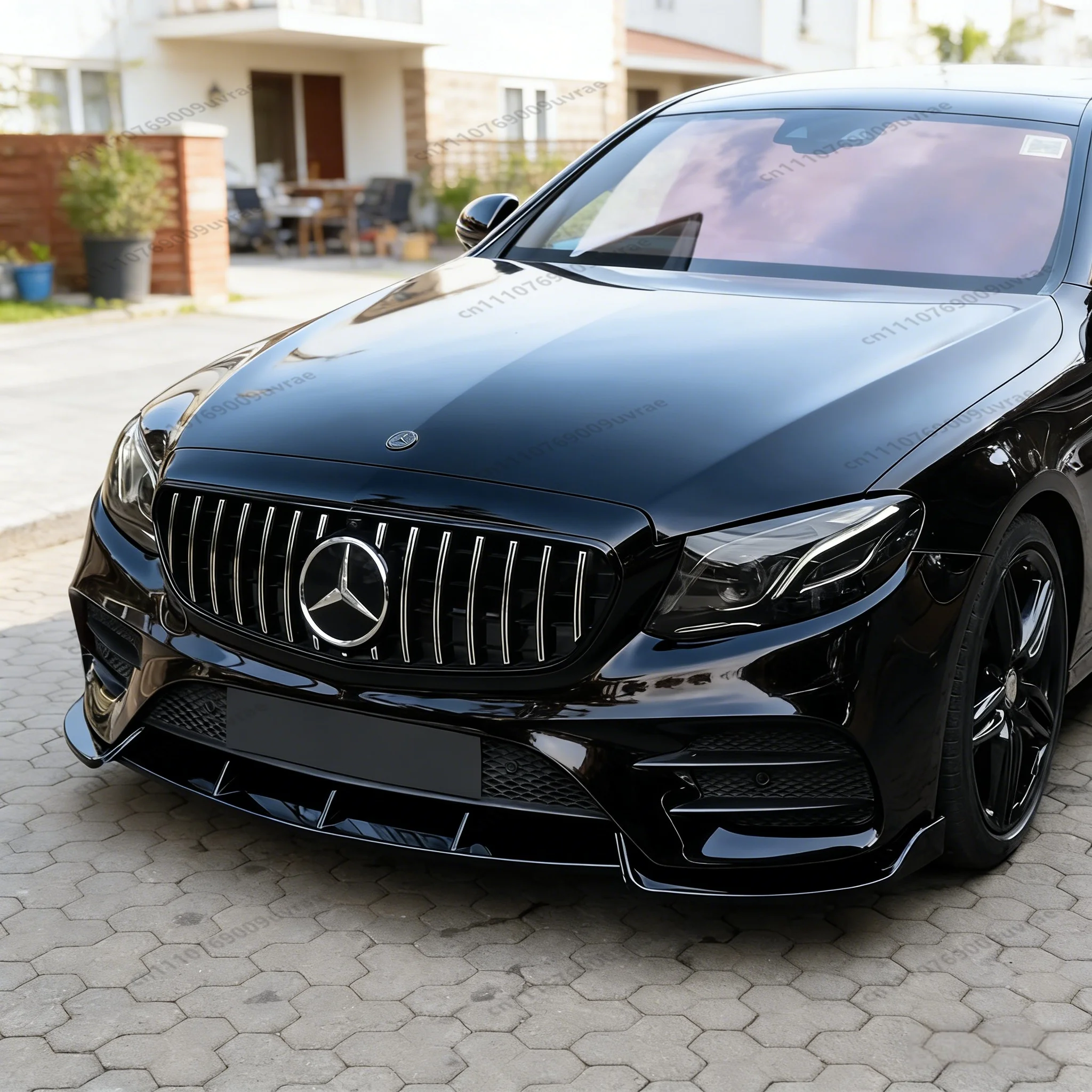 

Накладка-сплиттер на передний бампер для Mercedes-Benz E-класса W213 (4-дверный седан) 2017-2020 E200 E220 E300 AMG, глянцевый черный цвет