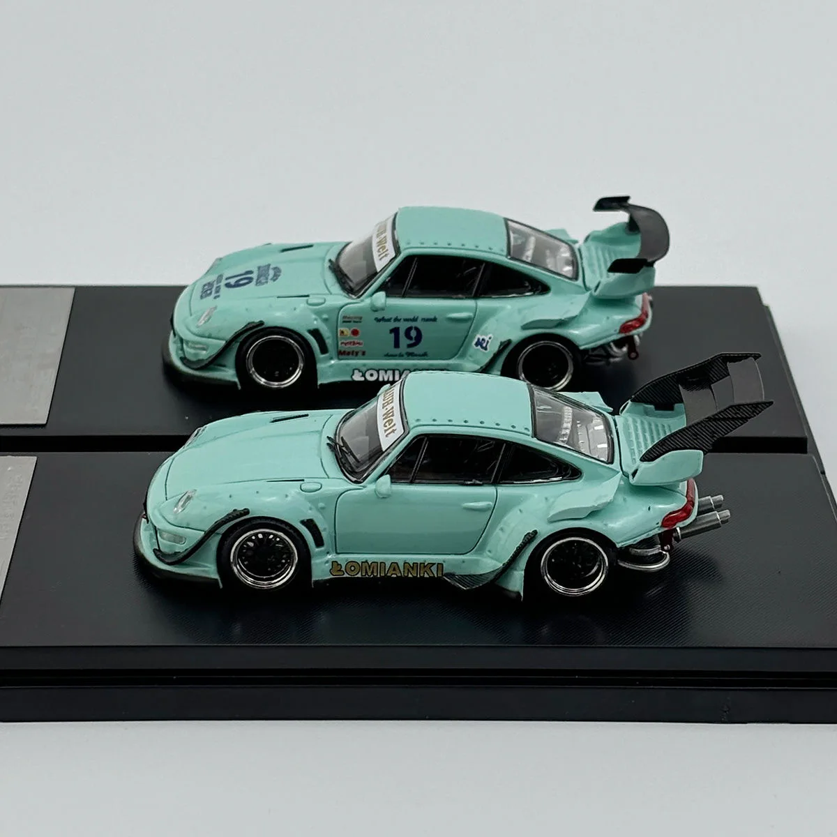 SW 1/64 911 RWB 993 Luminous Mint Green Alloy Car Model Collection Ornament Set