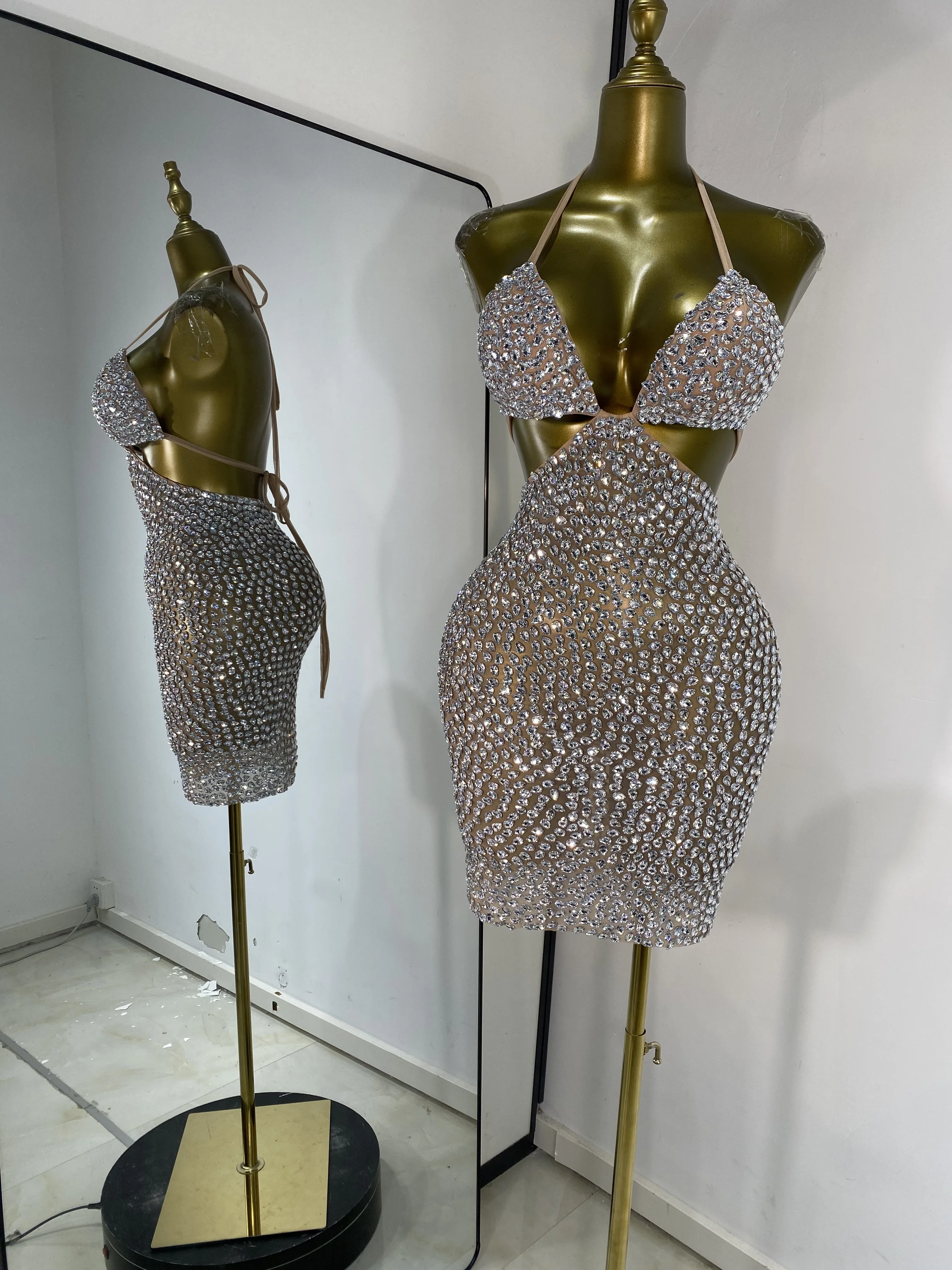 Vestido corpiño de malla con cristales para mujer, minivestido Sexy recortado con espalda descubierta, transparente, para fiesta y Club nocturno, disfraces de escenario