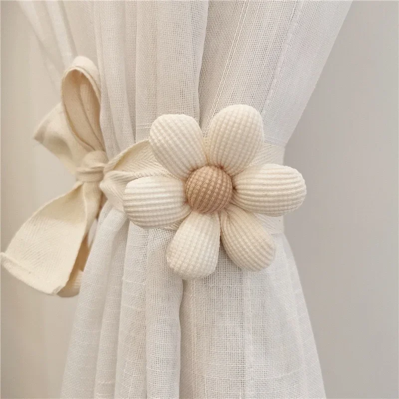 Cute Khaki White Warm Color Plush Bear Flower Curtain Tie Kids Girl Bedroom Livingroom Curtain Folding Bind Rope Home Decoration