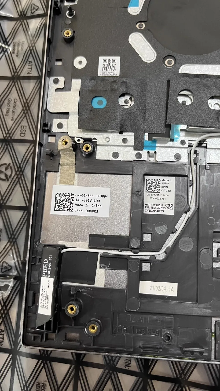 0H8R3 حافظة علوية جديدة من Palmrest لوحة مفاتيح بإضاءة خلفية للولايات المتحدة لجهاز Dell Inspiron 5418 #3