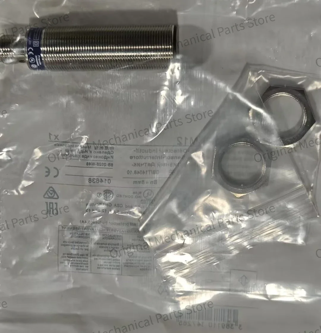 Brand New    XS618B1NAM12 XS618B1PAM12 XS618B1PBM12 XS618B1NBM12 Proximity Switch Fast Delivey