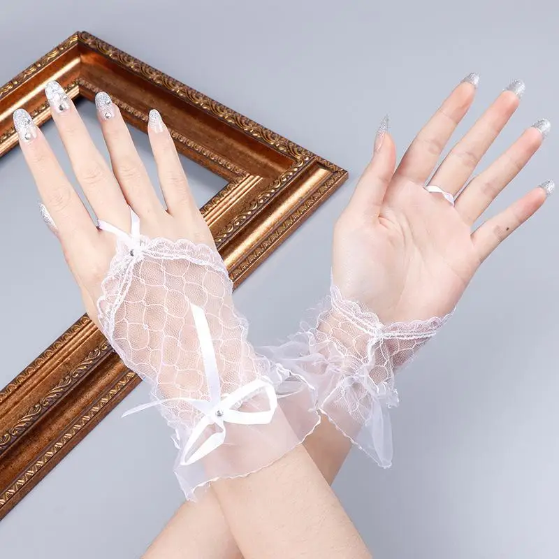 1 زوج قفازات الزفاف مسمار الفن الدانتيل وهمية مطوي الكفة مانيكير التصوير الدعائم الأكمام وهمية الأظافر اكسسوارات لوازم