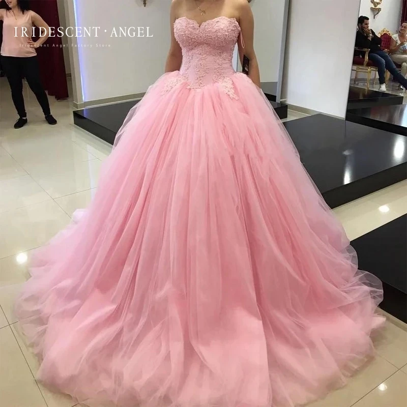 

IRIDESCENT Pink Ball Gown Sweetheart Appliques Charming 15 Year Old Girls Sleeveless Quinceanera Dresses Party Gown Robe De Bal