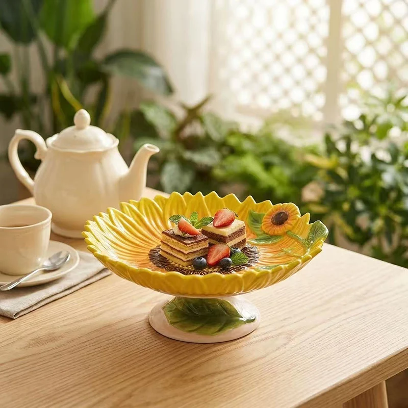 Vintage Hand Painted Sunflower Ceramic Fruit Bowl High Value Ins Style Living Room Table Centerpiece