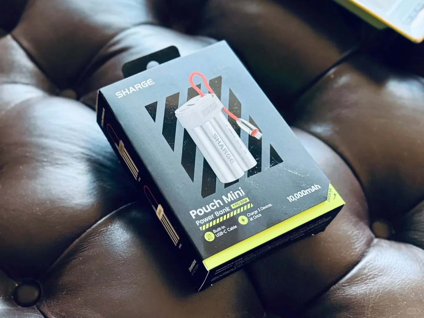 Sharge pouchmini Sierra Grey Mobiele Power Bank 10000mAh 30W Aluminium Snel Opladen Voeding Ingebouwde Kabel