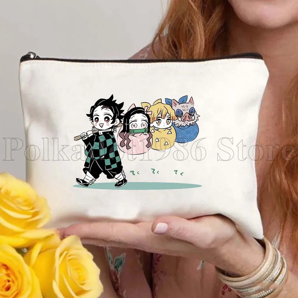 Sac en toile Demon Slayer Anime Kimetsu Nezuko Girl Inosuke, sacs à cosmétiques de voyage pour femmes, sac de rangement de toilette à la mode pour maquillage