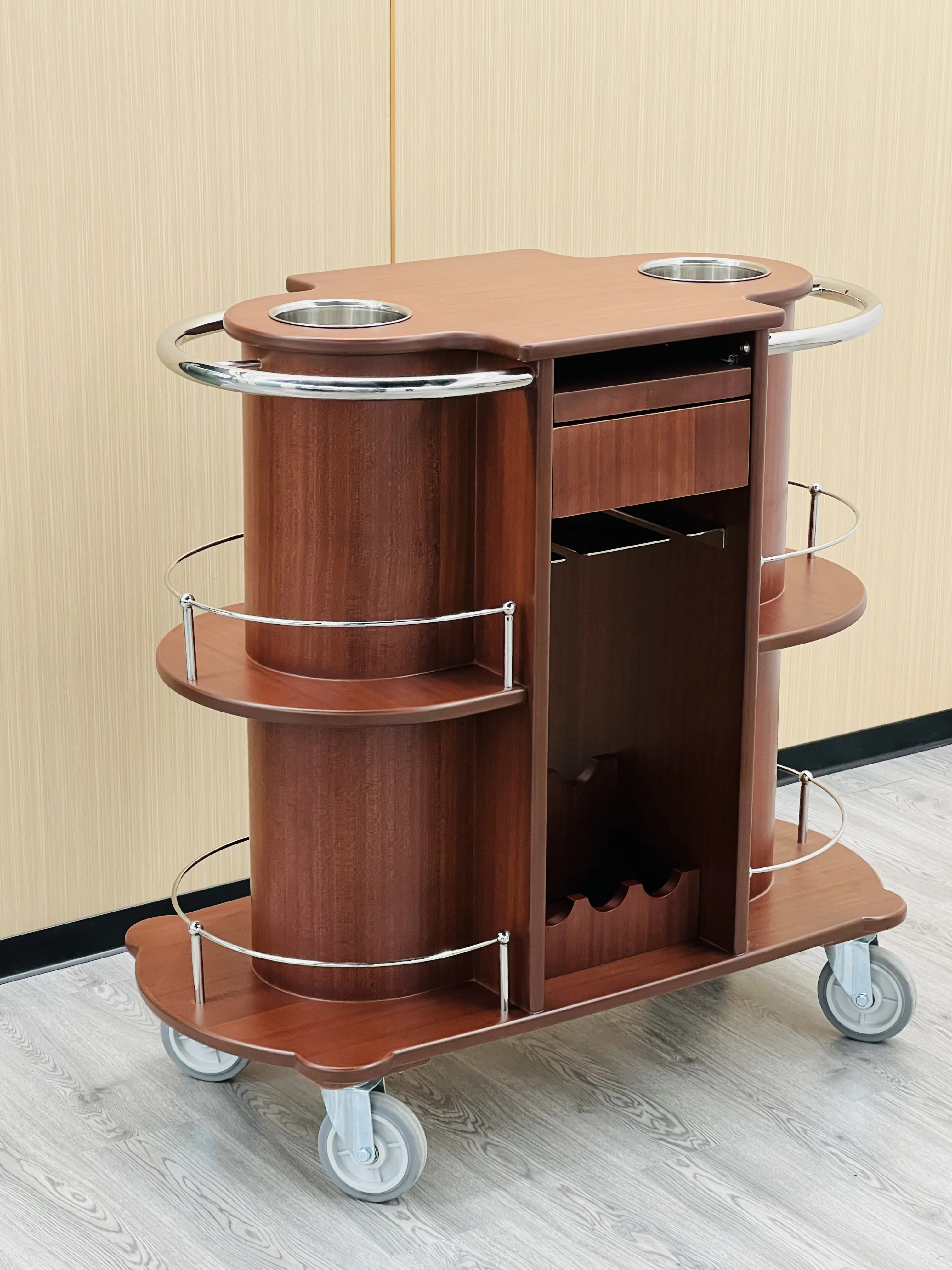 Customization Luxury 304 Stainless Steel Wood Bar Cart Trolley With Two Tiers For Wine Liquor Hotel Restaurant Banquet Service