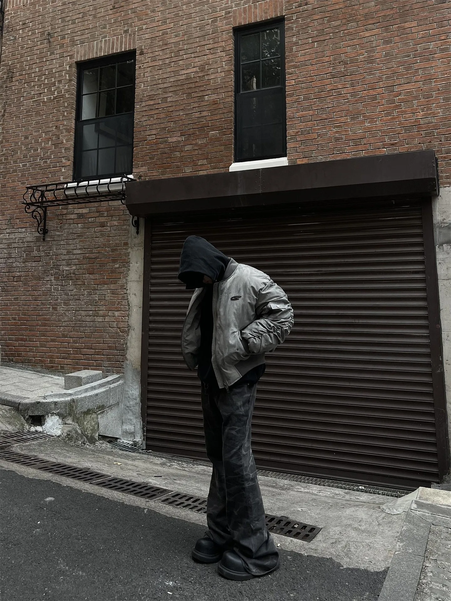 Winter Vintage Distressed Style Wrinkle Design Baseball Jacket Cotton American Hip Hop Coat Warm Parka