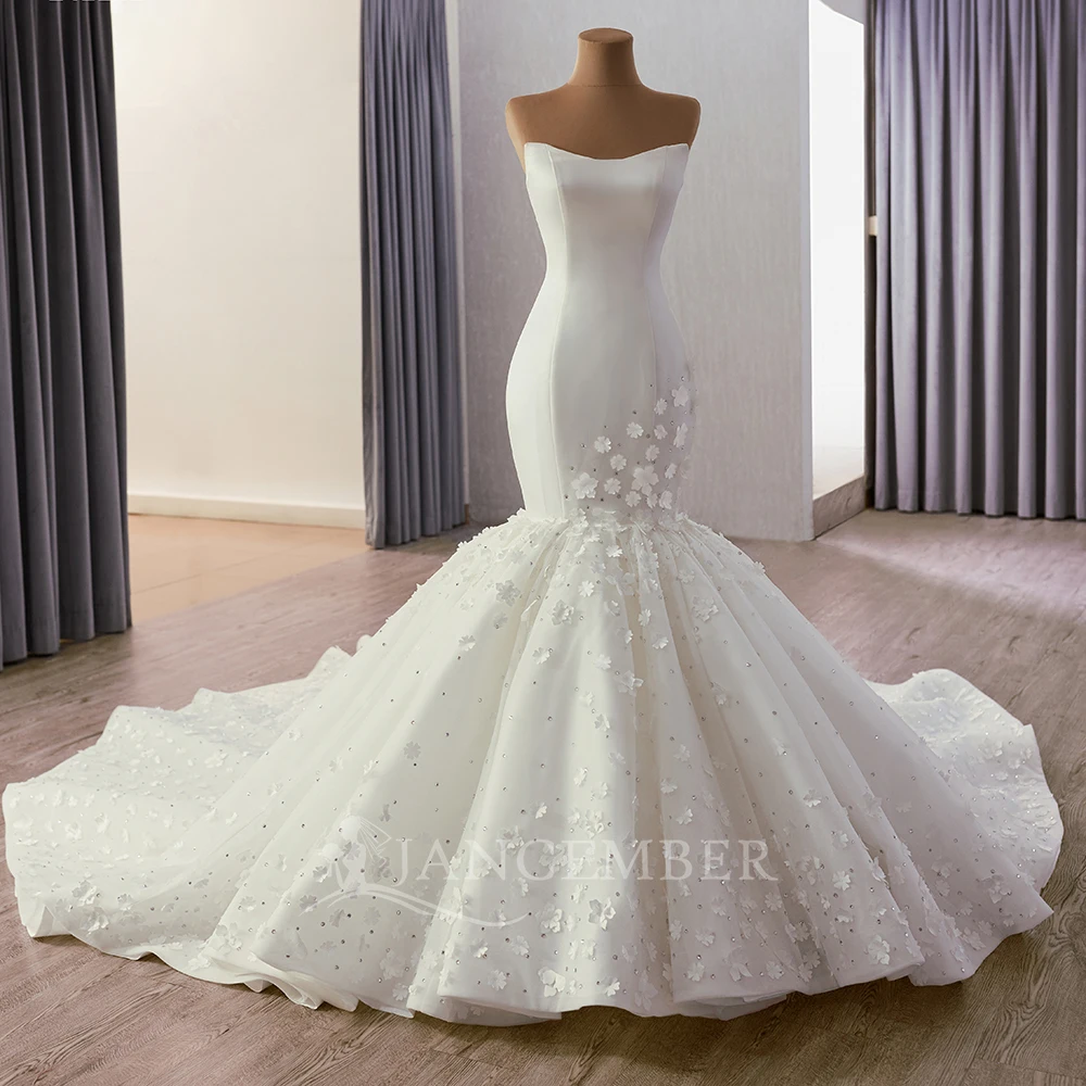 Customized Elegant Strapless Wedding Dress For Women Lace Applique Satin Tulle Bridal Gown Mermaid Robe De Mariรฉe RSM241141