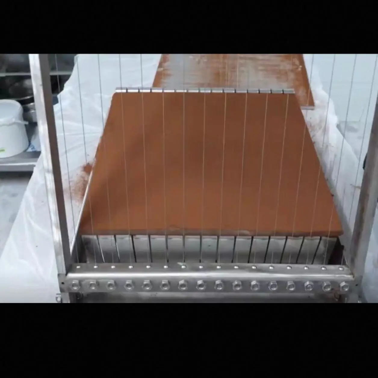 

200*200 мм небольшой станок для резки проволоки для гитары шоколада