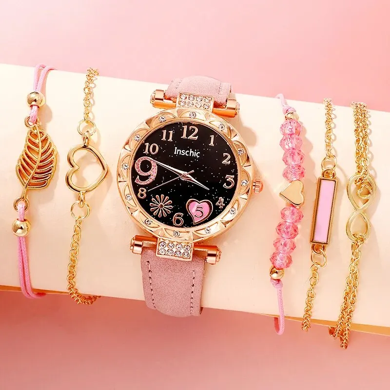 นาฬิกาควอตซ์แฟชั่นของผู้หญิงสายหนังสีชมพูหรูหรานาฬิกาข้อมือแบบแอนะล็อกนาฬิกาข้อมือผู้หญิงสร้อยข้อมือเสื้อผ้ากุลสตรีชุดนาฬิกา reloj mujer