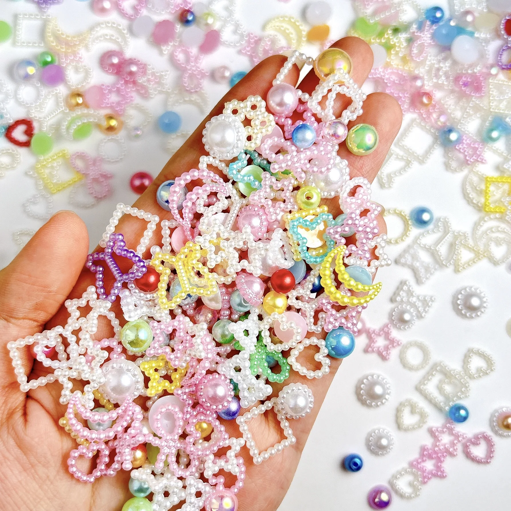 Hollowed-out Pearl Butterfly Heart Triangle Nail Charms Minimalist Colorful Glossy Pearls Nail Art Decorations for DIY Manicure