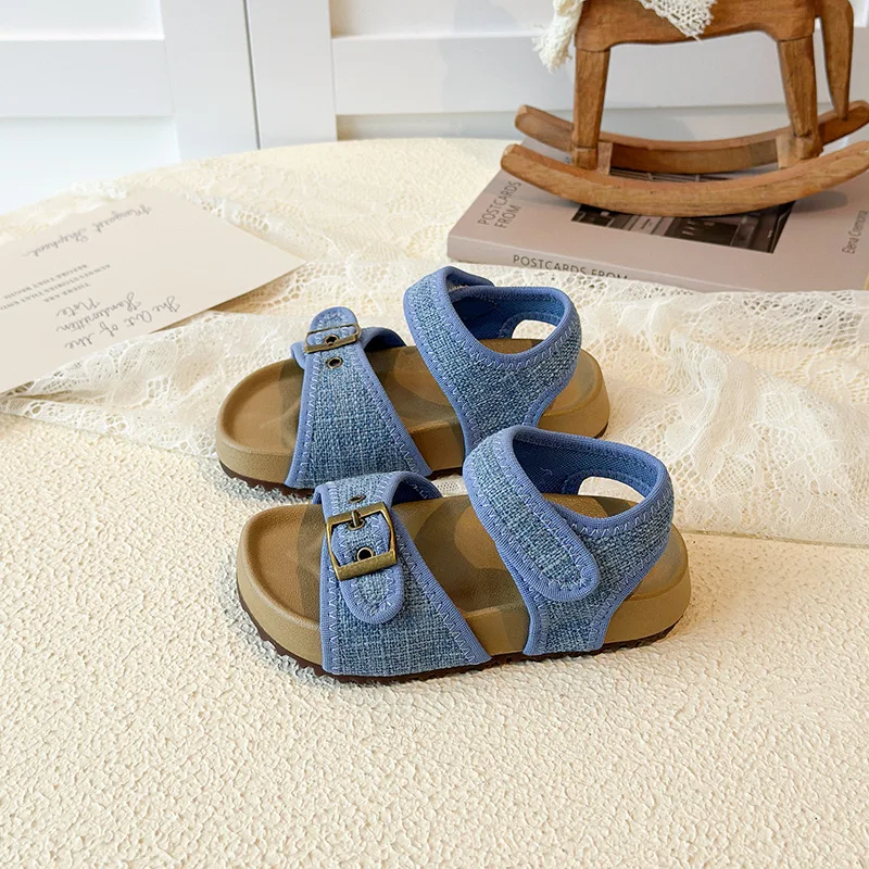 

New Children's Sandals Student Casual Shoes Girls Outdoor Sports Sandals Kids Non-Slip Comfortable Breathable Versatile Model