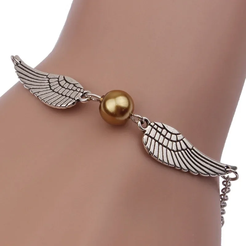 Cosplay Magic Wings Bracelet Golden Snitch Bracelet Multi Wings Creative Universal Couple Accessories Women Jewelry X-mas Gift