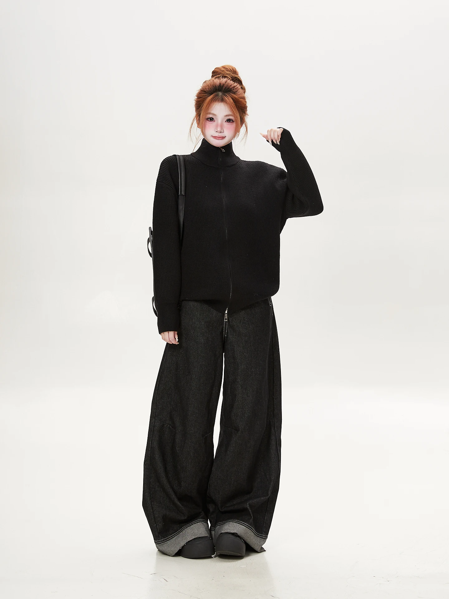 High-End Casual Black High-Neck Zipper Knitted Open Cardigan Women's Autumn Loose Versatile Sweater Jacket Minimalist Style