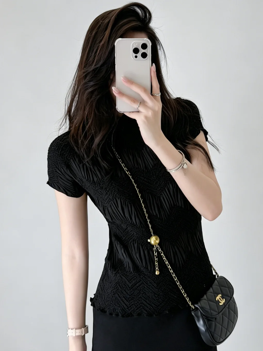 Women's Miyake-style top, gentle and fashionable, youthful pullover, stretchy and slimming, versatile short-sleeved T-shirt.