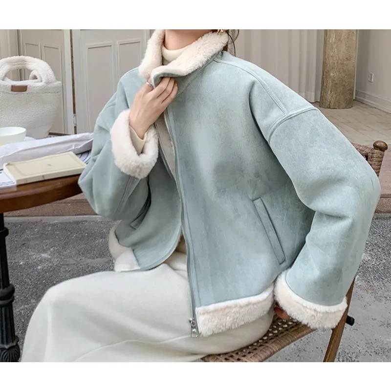 

Голубое плюшевое пальто на меховой подкладке из 2025 года, новый стиль, куртка из плотной овчины, хлопковый костюм